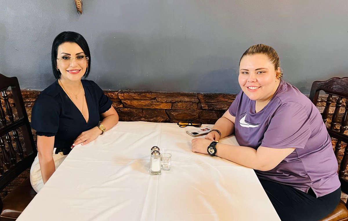 Carolina Lara <a href="/CaritoLaraM/">Carolina Lara</a> y Brianda Vivian