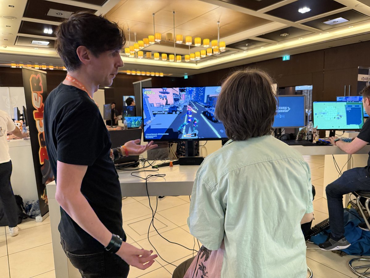 Goon Squad (@goonsquaddev) on Twitter photo Huge thanks to everyone who stopped by and played Hop Drop <a href="/indiegamefest/">インディーズゲームフェス</a>.bsky.social in Cologne this past weekend! 💜
We had such a great time and loved hearing all your feedback.🚚💨
Now off to Wishlist if you haven't already: store.steampowered.com/app/3777690/Ho…
#IndieGameFest #HopDrop Huge thanks to everyone who stopped by and played Hop Drop <a href="/indiegamefest/">インディーズゲームフェス</a>.bsky.social in Cologne this past weekend! 💜
We had such a great time and loved hearing all your feedback.🚚💨
Now off to Wishlist if you haven't already: store.steampowered.com/app/3777690/Ho…
#IndieGameFest #HopDrop