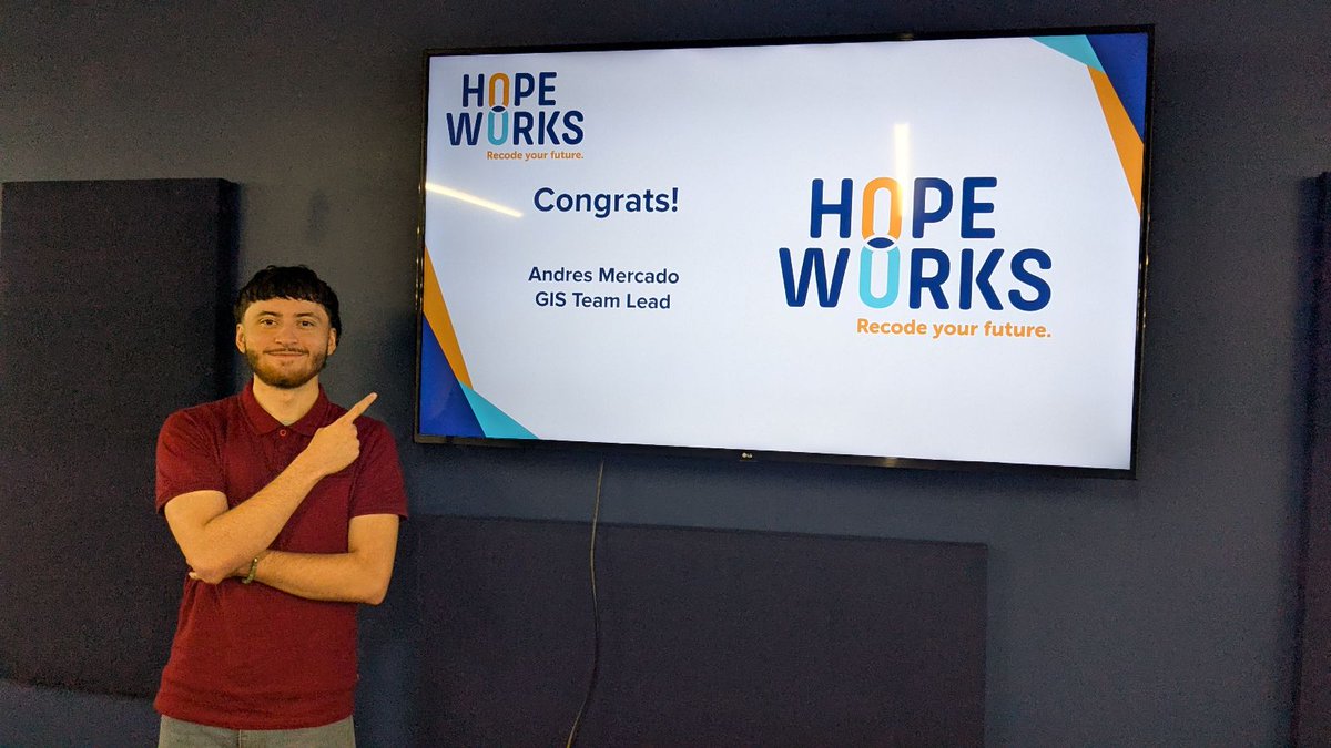 hopeworkscamden's tweet image. Today, we’re celebrating Andres Mercado, our newest full-time GIS Team Lead! 🙌🎊
Andres has earned key certifications, became an AI Navigator, teaching AI to others, and Attended Dell Tech World in Vegas!
We can’t wait to see what you accomplish next, Andres.