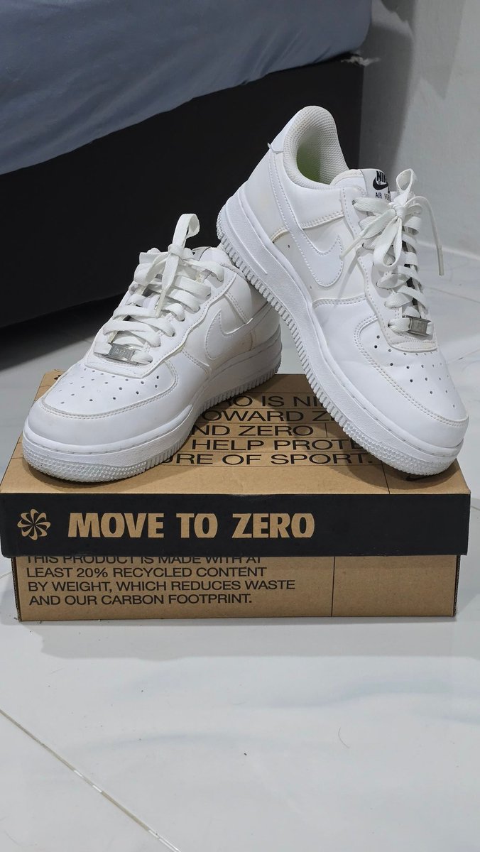 monybws's tweet image. ส่งต่อ Nike Air Force 1 สีขาว
👞 Size 6.5us/37.5/23.5 cm
ใส่ไป 2 ครั้ง รอยเหลืองๆคืออยู่ในกล่องนานเกิน

⭐️ 2,000 รวมส่งค่ะ 
พร้อมโอนลดได้นิดหน่อยน้า
นัดรับเซ็นทรัลนครปฐม/ม.เกษตร กพส.
#ส่งต่อnike #ส่งต่อรองเท้ามือสอง #ส่งต่อรองเท้า #ส่งต่อairforce #ส่งต่อ
