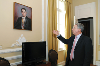 🔴 #OpinionesCruzadas ¿Qué piensan de una candidatura vicepresidencial de <a href="/AlvaroUribeVel/">Álvaro Uribe Vélez</a> ?,  <a href="/AlejoToroAnt/">Alejo TORO</a> y <a href="/CaroFierroVal/">Carolina Fierro</a> invitados al mediodía de <a href="/rcnradio/">RCN Radio</a>.- Nos pueden acompañar en las frecuencias 📻 o en rcnradio.com 🛜