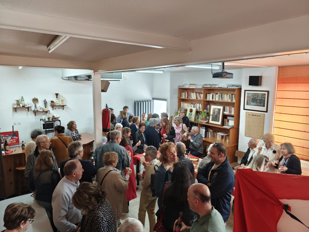 ¿Crees en la justicia social, la igualdad y el progreso?

¡Únete al PSOE de #MirafloresdelaSierra y forma parte del cambio desde lo local! 💪

🔗👇🏻 psoemiraflores.com/unete-a-nosotr…

#ÚneteAlCambio #MilitanciaActiva