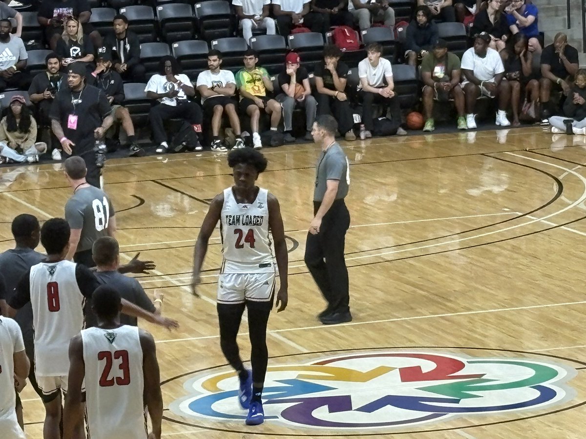 David Bentley (@davbentley) on Twitter photo Two years ago, Latrell Allmond was an undersized 5 man w/ a high motor but limited game.
Tremendous development. Now shows an offensive skill set w/ ability to get to the rim, find teammates, and range out to 3 w/ the same motor and activity level.
<a href="/TeamLoadedBBall/">Team Loaded AAU Basketball</a> <a href="/_rxprell/">Latrell Ty’shun Allmond</a> Two years ago, Latrell Allmond was an undersized 5 man w/ a high motor but limited game.
Tremendous development. Now shows an offensive skill set w/ ability to get to the rim, find teammates, and range out to 3 w/ the same motor and activity level.
<a href="/TeamLoadedBBall/">Team Loaded AAU Basketball</a> <a href="/_rxprell/">Latrell Ty’shun Allmond</a>