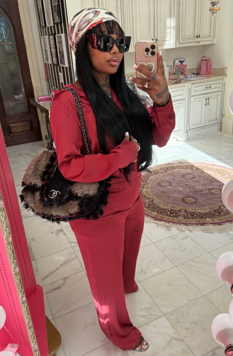 Summer Walker via Instagram!