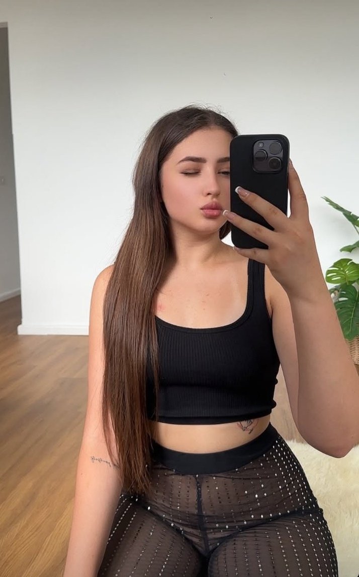 #EmanuelGainFollowers 📍🙌🏻

-𝐶𝑜𝑛𝑐𝑒́𝑛𝑡𝑟𝑎𝑡𝑒 𝑒𝑛 𝑡𝑖, 𝑙𝑎 𝑔𝑒𝑛𝑡𝑒 𝑣𝑎 𝑦 𝑣𝑖𝑒𝑛𝑒🫰🏻❤️✨

Buenos días!
Excelente inicio de semana y bendecido dia 🙏🏻😇
<a href="/IsabelC122/">Sarita S.</a> 💚🩶