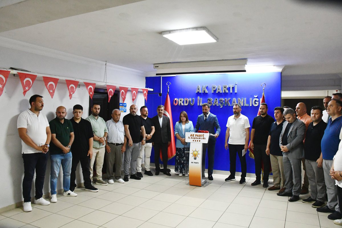 Türkiye’nin hayrına olmayan her girişimin karşısında olduk, olmaya da devam edeceğiz. Biz ne yaptıysak Türkiye için yaptık, milletimiz için yaptık, istikbalimiz için yaptık.

86 milyon hep birlikte Türkiye’yiz. Tüm farklılıklarımıza rağmen bu ülkenin kardeşliğine, birliğine