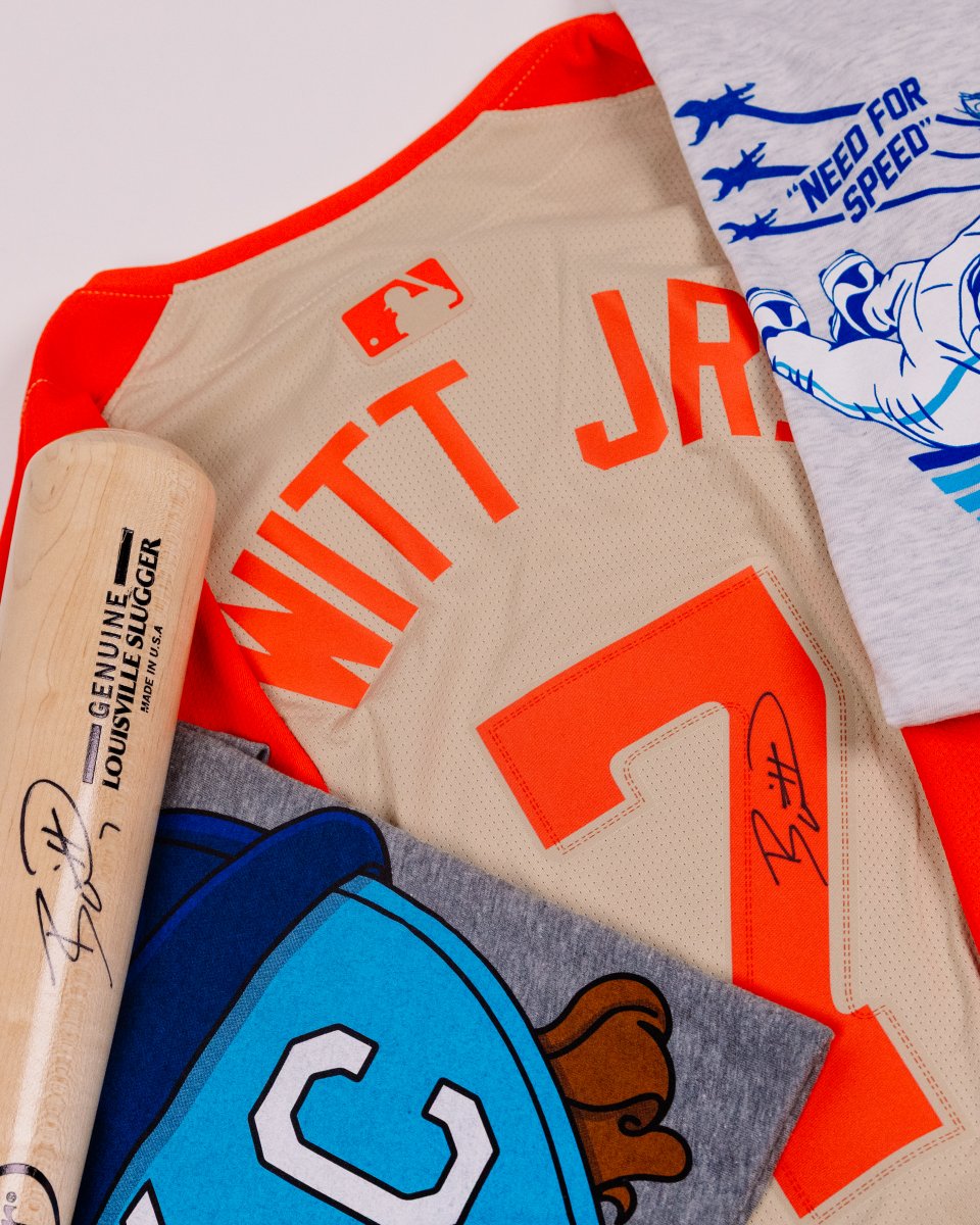 CharlieHustleCo's tweet image. It’s All-Star Week, Kansas City! ⚾️
To celebrate our hometown hero making his second All-Star appearance, we’re hosting a one-of-a-kind giveaway on Instagram today.
Jump In-> hubs.ly/Q03x48zq0