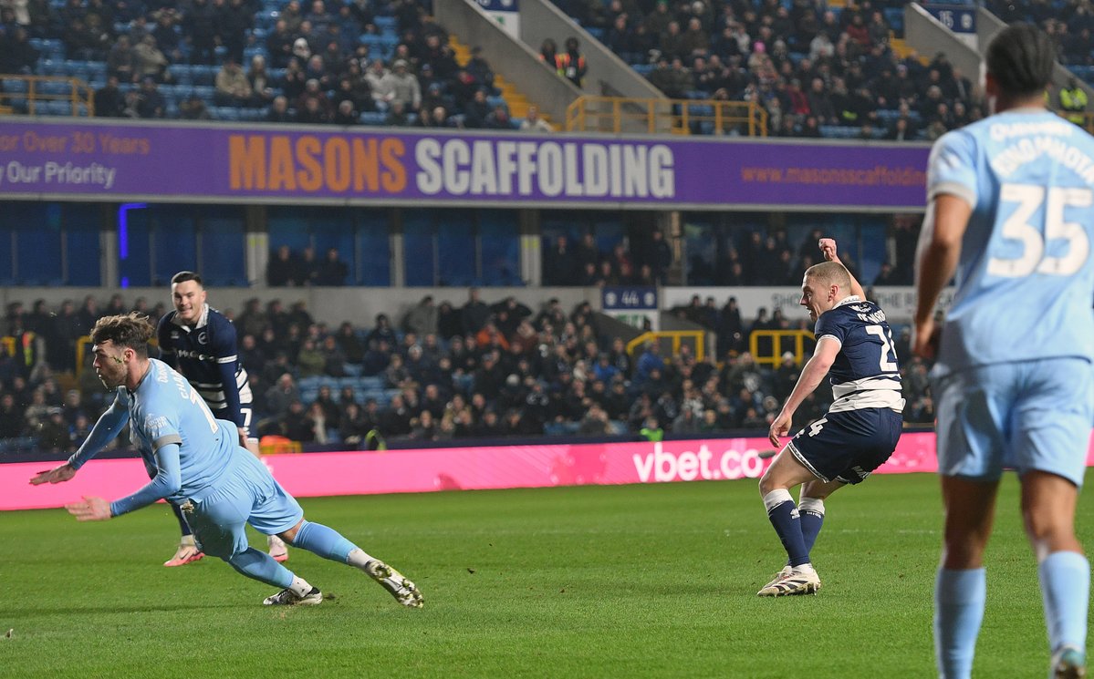NewsAtDenPlus's tweet image. 'Strive for progress and control what you can'
The story of Casper De Norre: Goal-scoring No.10, early doubts at Sint-Truiden, playing Champions League against Salah, €4million transfer fee – and why a perfect fit for #Millwall
southwarknews.co.uk/sport/football…