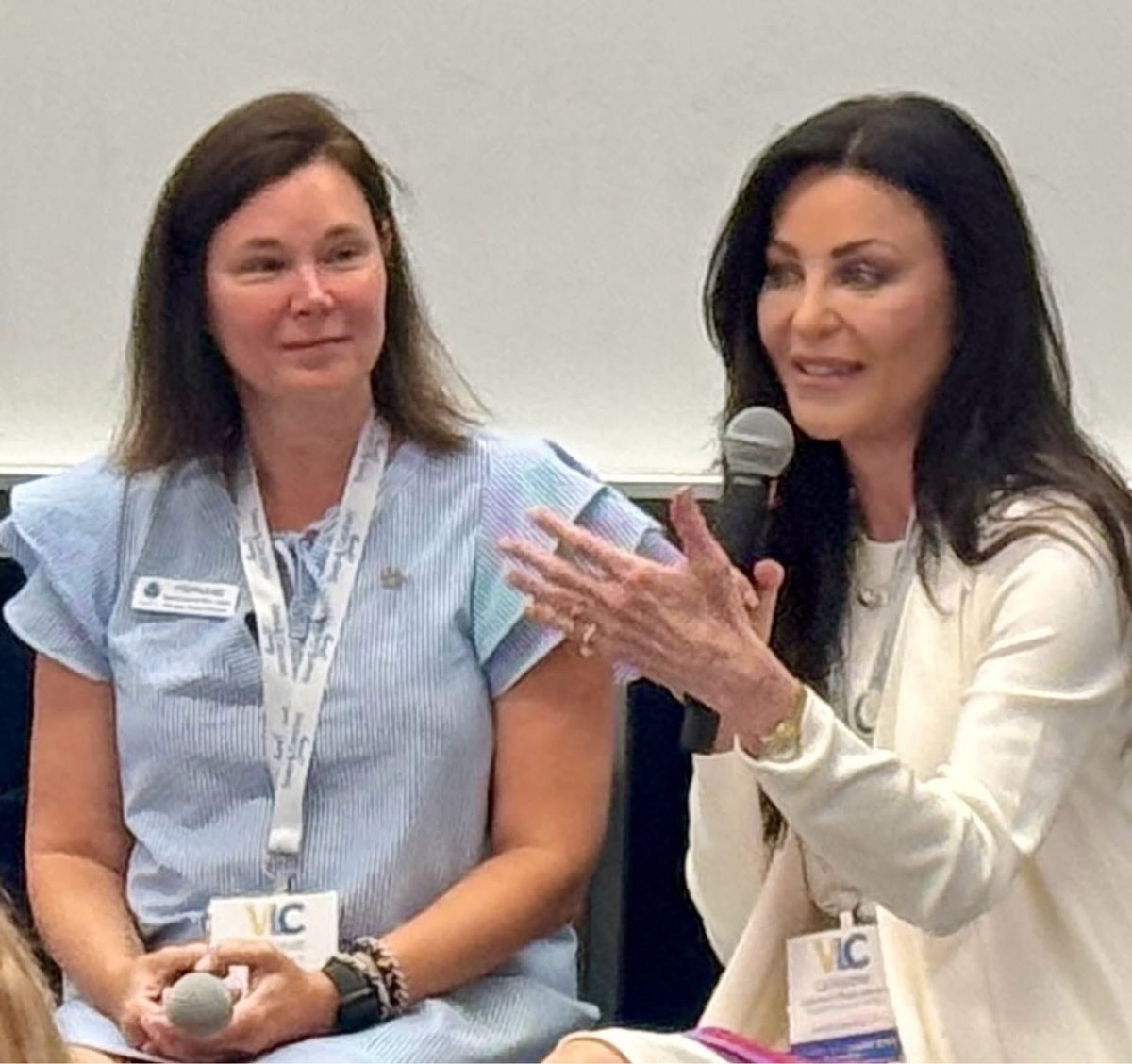 There is nothing more humbling than speaking of the joy of volunteering to a group of the world’s best volunteers! Loved being with 400 incredible Tri Deltas at the 2025 Delta Delta Delta Sorority Volunteer Leadership Conference this past weekend in Dallas!