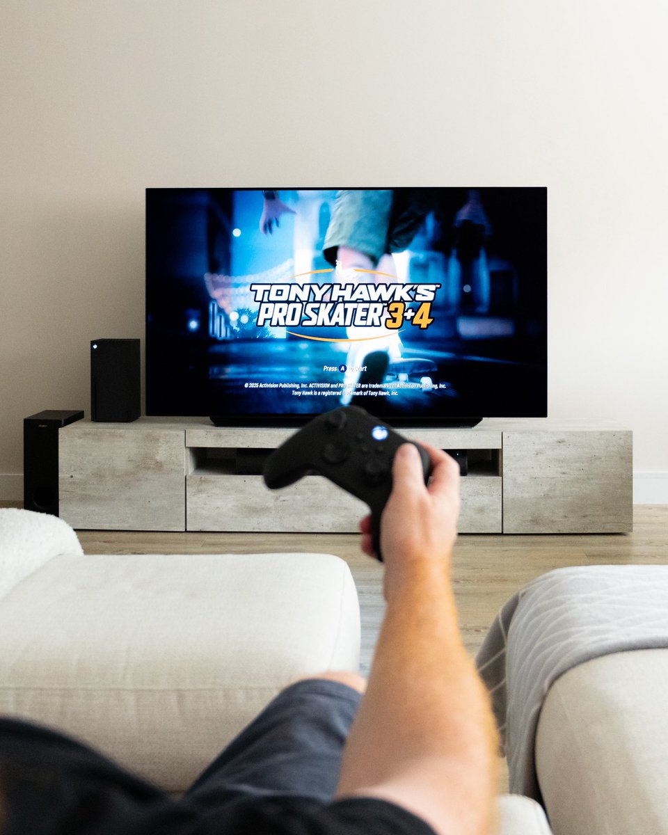 Loyalrex's tweet image. Tony Hawk Pro Skater is a lot harder than I remember! 😅