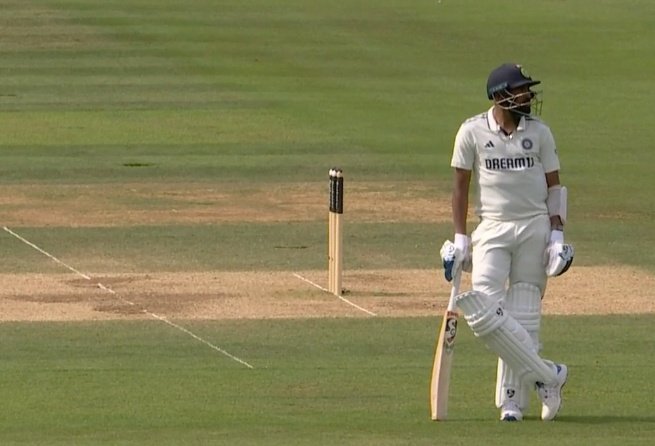 Siraj already surpassed the legacy of Rohit sharma.🙂