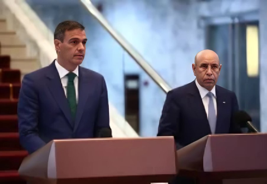 نواكشوط تستعد لاستقبال رئيس الوزراء الإسباني بيدرو سانشيز في زيارة رسمية يتصدرها عقد أول قمة ثنائية بين موريتانيا وإسبانيا بحضور الرئيس الغزواني.
زيارة تعزز العلاقات التاريخية بين البلدين
#سانشيز 
#نواكشوط 
#موريتانيا_إسبانيا