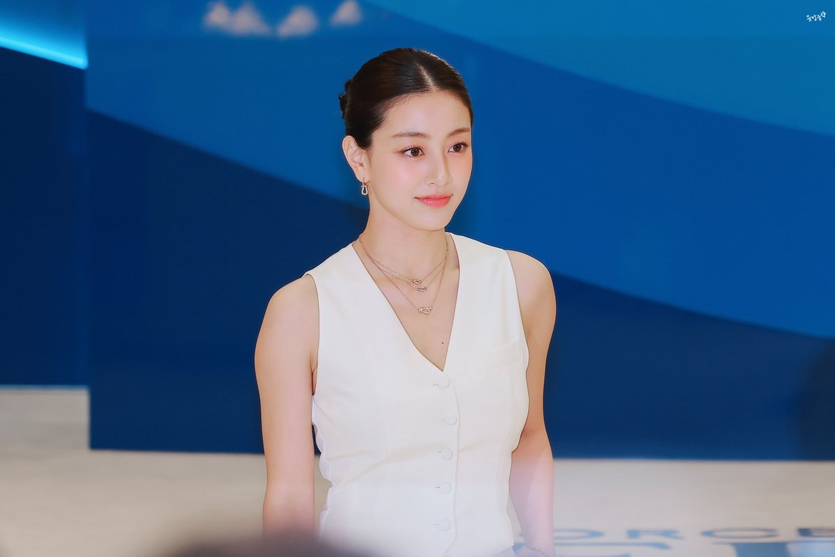 240305 &amp; 240502 &amp; 240620

" ENDLESS LOVE FOR JIHYO "

#TWICE #트와이스 #トゥワイス #지효 #JIHYO #ジヒョ #20YearsWithJIHYO