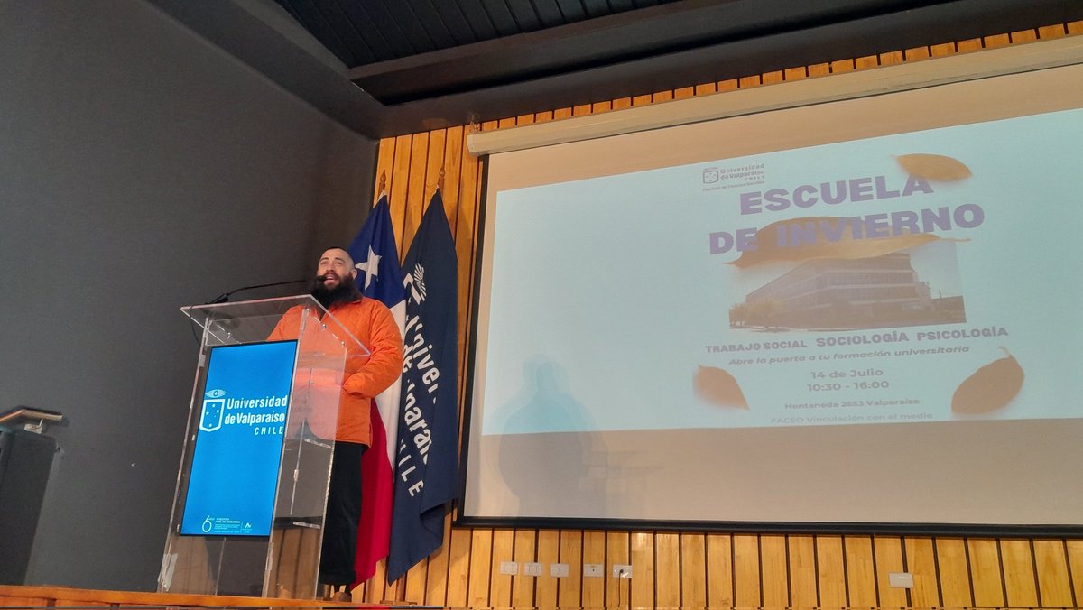 gonzalo lira (@gliram) on Twitter photo En Escuela de Invierno de <a href="/SocialesUV/">Facultad de Ciencias Sociales UV</a> , presentando a nuestros futuros estudiantes las carreras que nos integran. En Escuela de Invierno de <a href="/SocialesUV/">Facultad de Ciencias Sociales UV</a> , presentando a nuestros futuros estudiantes las carreras que nos integran.
