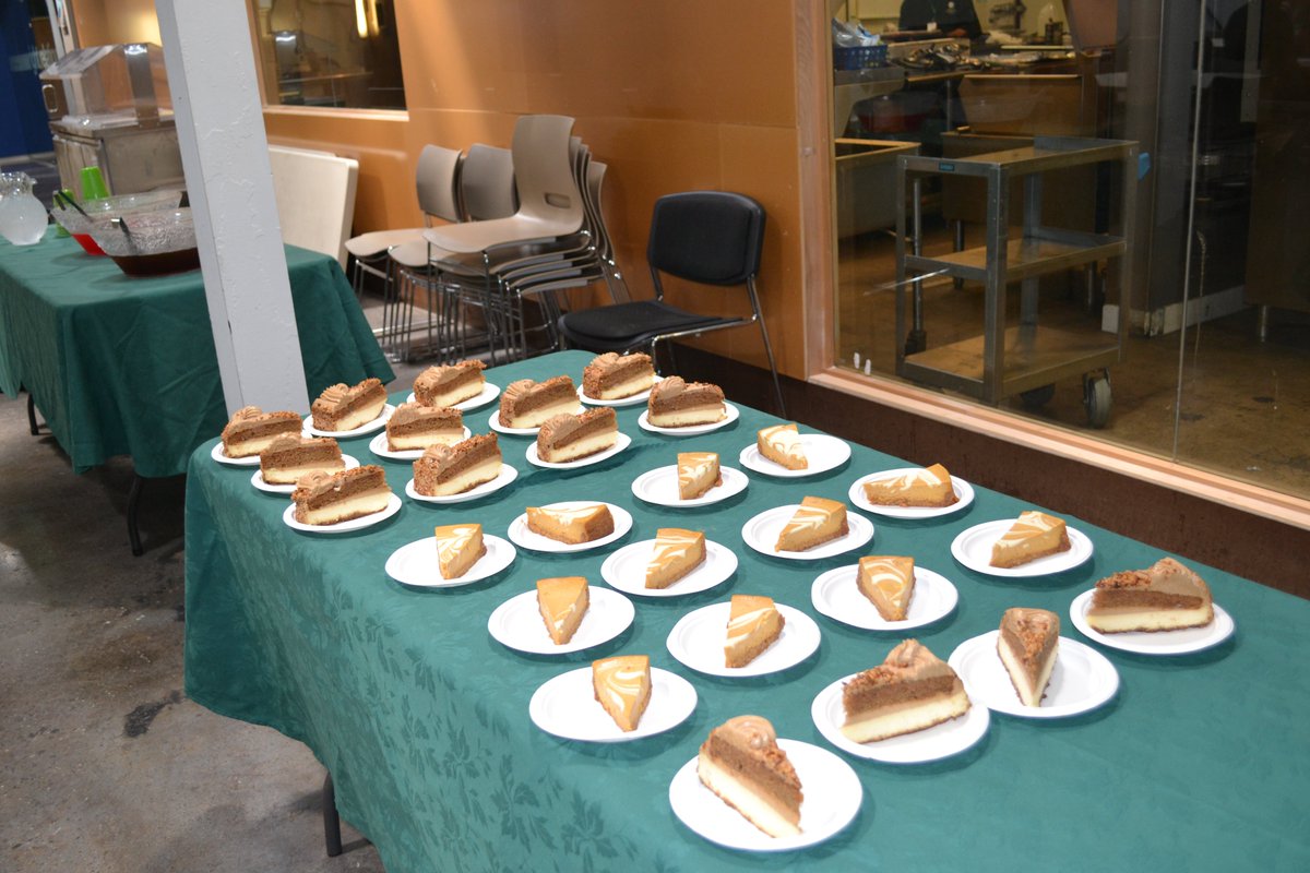 LMMCleveland's tweet image. It is officially grad season here at LMM, and we could not be prouder of our recent Chopping for Change graduates!
LMM thanks Monika Gordon, John Spano, and all our incredible workforce development staff partners for a special afternoon, and their words of empowerment.