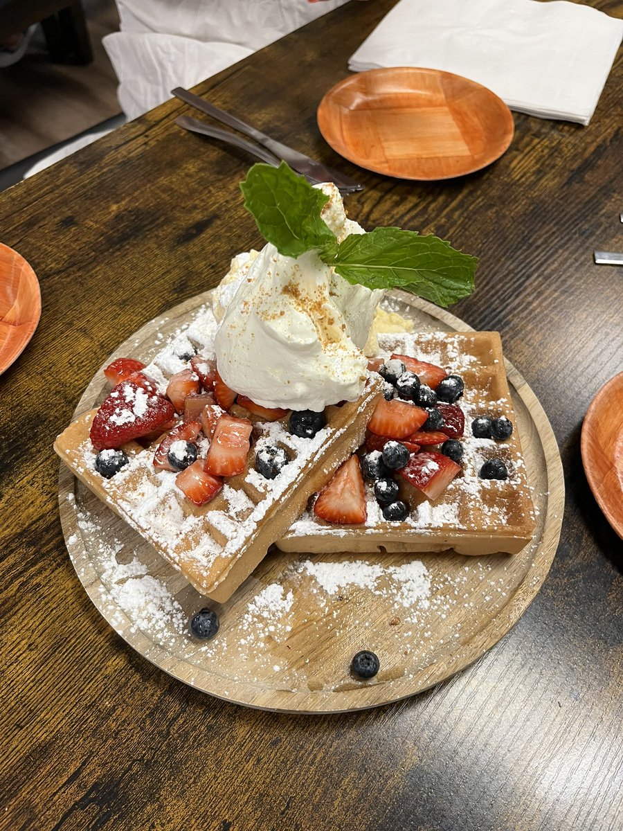 MeghanBobrowsky's tweet image. back from vacation and ready to dive back in! reminder that I cover Meta, social media and AI and you can reach me via signal at meghan.99 :)
ps here are some Hawaii highlights