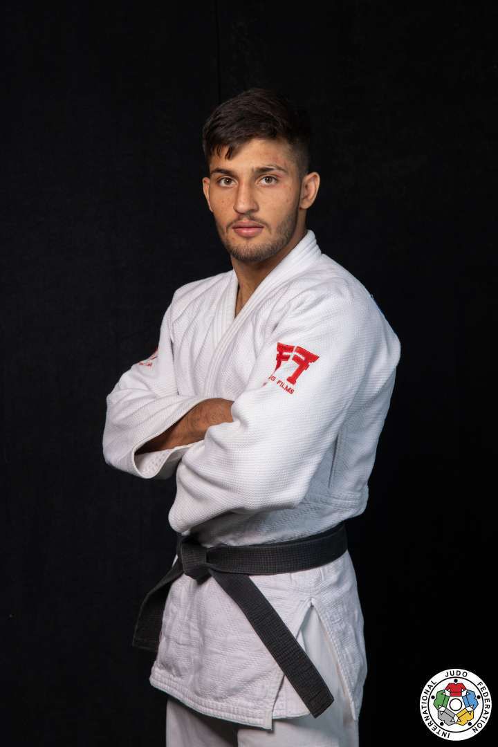 trishakticorps's tweet image. A moment of immense pride for the Indian Army! 🇮🇳
Hav Arun Kumar of Rajputana Rifles, serving under #TrishaktiCorps, clinched #Gold in the 73 kg category at the Senior Asian #Judo Championship 2025 in Chinese Taipei. His grit and excellence reflect the indomitable spirit of the…
