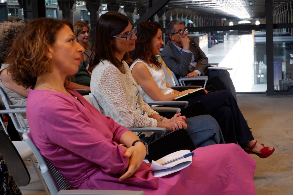 TIM_Enterprise's tweet image. 🎓📲 Oggi alle @TorinoOgr, durante “HighEST Learning”, evento organizzato insieme all&apos;HighEstLab dell’@unito, abbiamo raccontato come l’#IntelligenzaArtificiale stia trasformando il mondo accademico.

Un&apos;occasione importante per mostrare le potenzialità del #VirtualTutor…