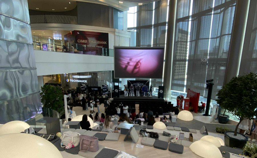 เป็นยังไงกันบ้างครับ ฟรีสเตจเมื่อวาน มีใครถ่ายคลิปตัวโชว์เอาไว้บ้างรึเปล่า
ก็ต้องขอขอบคุณทาง <a href="/VibeENTofficial/">Vibe ENT</a> อีกครั้งหนึ่งที่ชักชวนกันไปออกสเตจร้องเพลง
ต่อจากนี้ทั้งแซ๊บ เซ็ตสึ ชูอา เบอร์วิน และเฮ็กโซ ก็ขอให้โชคดีกับไลฟ์เดบิ้วด้วยนะครับ💙

#JayVounter #QURSE_DEBUTSHOWCASE