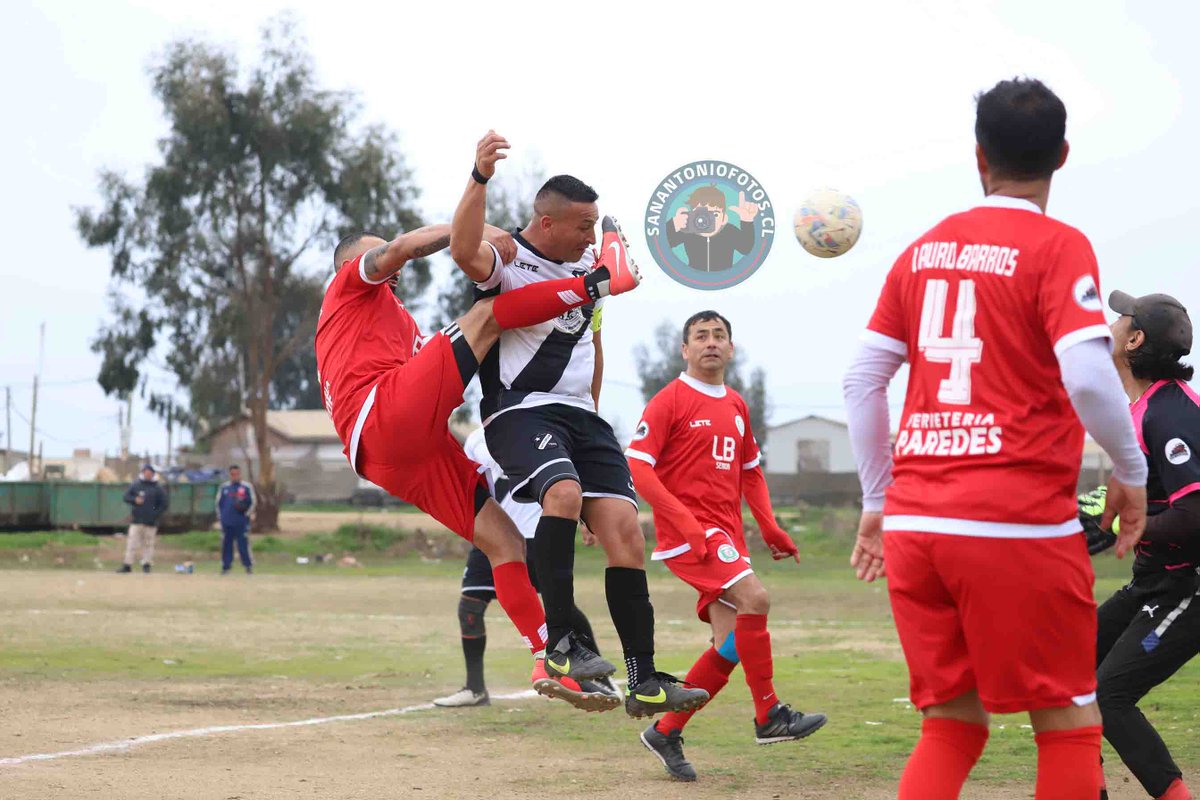 Galería de imágenes:  Lauro Barros y Cerro Alegre empataron en Serie Senior sanantoniofotos.cl/galeria-de-ima…