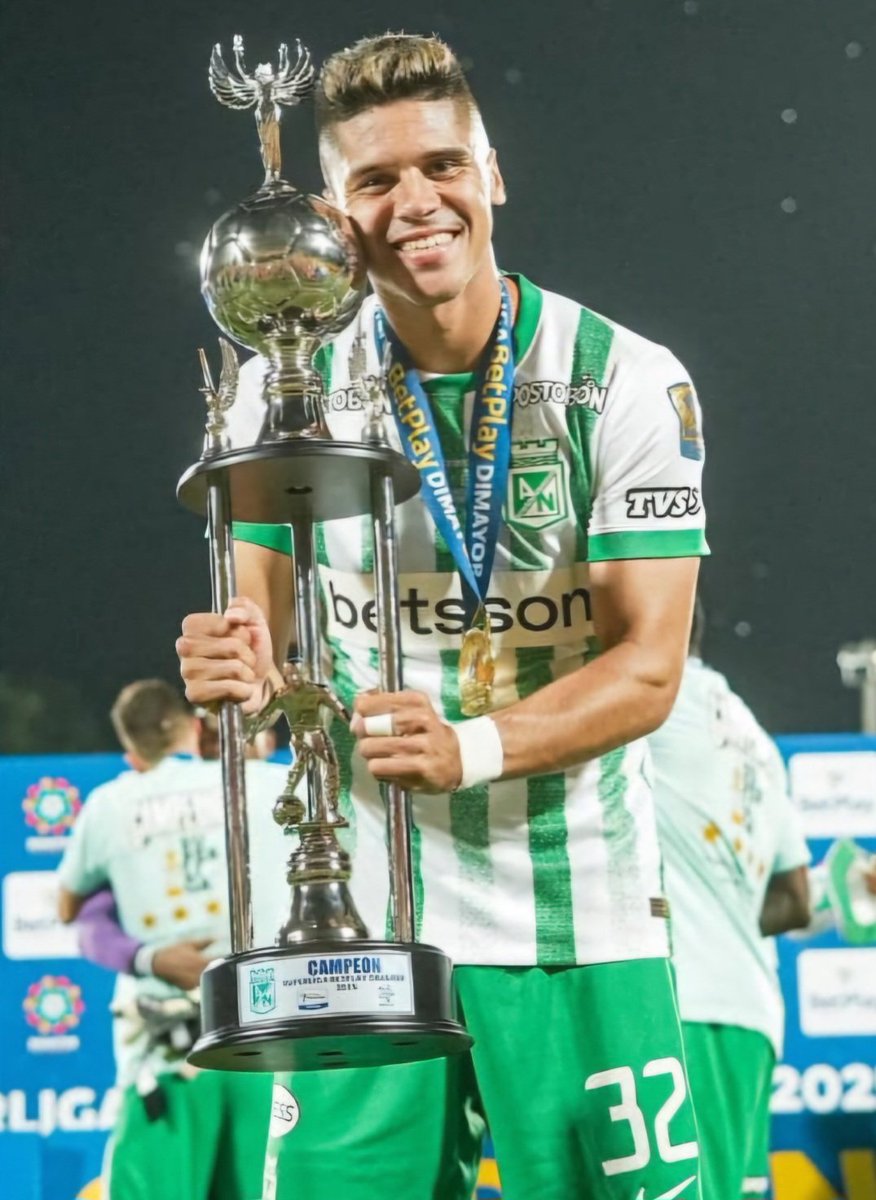 Tolima hace el esfuerzo por tener al centrocampista Sebastián Guzmán, además del vinotinto, el actual campeón de Colombia Santa Fe también presentó oferta. El presidente del Pijao quiere tener a Guzmán que también es de gran interés del profesor Lucas González. Falta poco.
