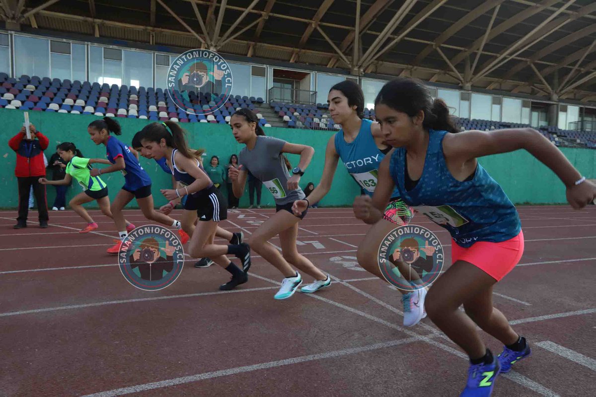Jóvenes atletas brillan en competencia del Círculo Atlético San Antonio sanantoniofotos.cl/jovenes-atleta…