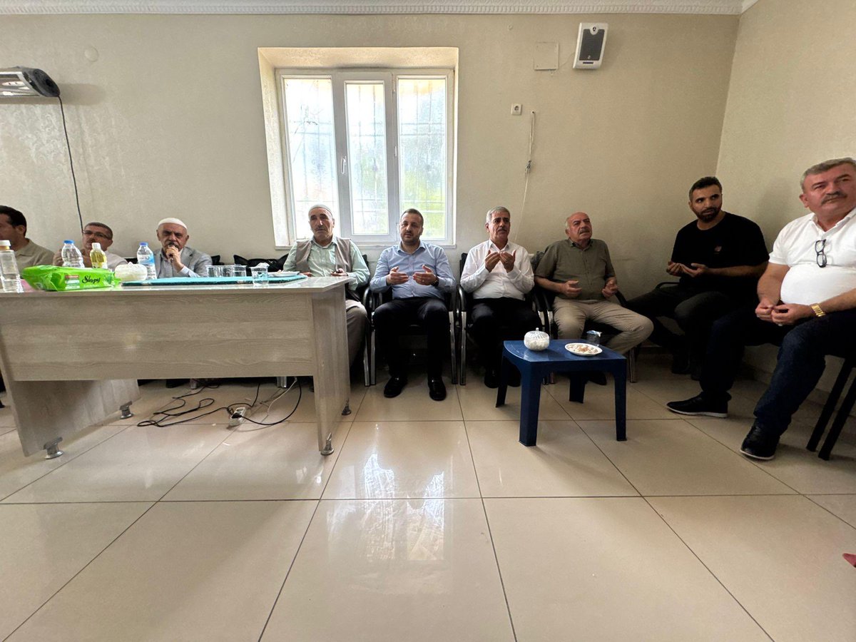 İl Başkanımız Sn. <a href="/AvCanerOzturan/">Av. Bahri Caner ÖZTURAN</a> 
Merkez İlçe Başkanımız  Sn. <a href="/hikmetekin56/">Hikmet Ekin</a> 
Ve yönetim kurulu üyelerimiz ile birlikte;

📌İnan
📌Tan
📌Temurboğa
📌Emrak
📌Gök

Ailelerinin taziyelerine katılım sağladılar.
Vefat edenlere Allah’tan rahmet acılı ailelerine sabır ve başsağlığı