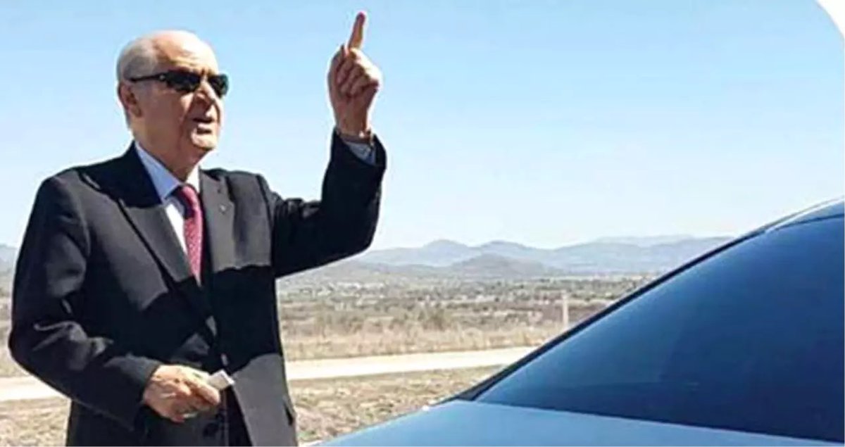 1- DEVLET ŞEYTANA BESMELE ÇEKTİRİYOR‼️

Lider Devlet Bahçeli’nin “Devlet Politikasına dönüşmüştür” dediği Terörsüz Türkiye süreci girift bir bulmaca gibi mi gözüküyor? Aslında değil. 

Terör örgütü pkk tarihin çöplüğüne gömülüyor. Neler Oluyor Bakalım. 

BAŞLIYORUZ ⬇️⬇️⬇️
