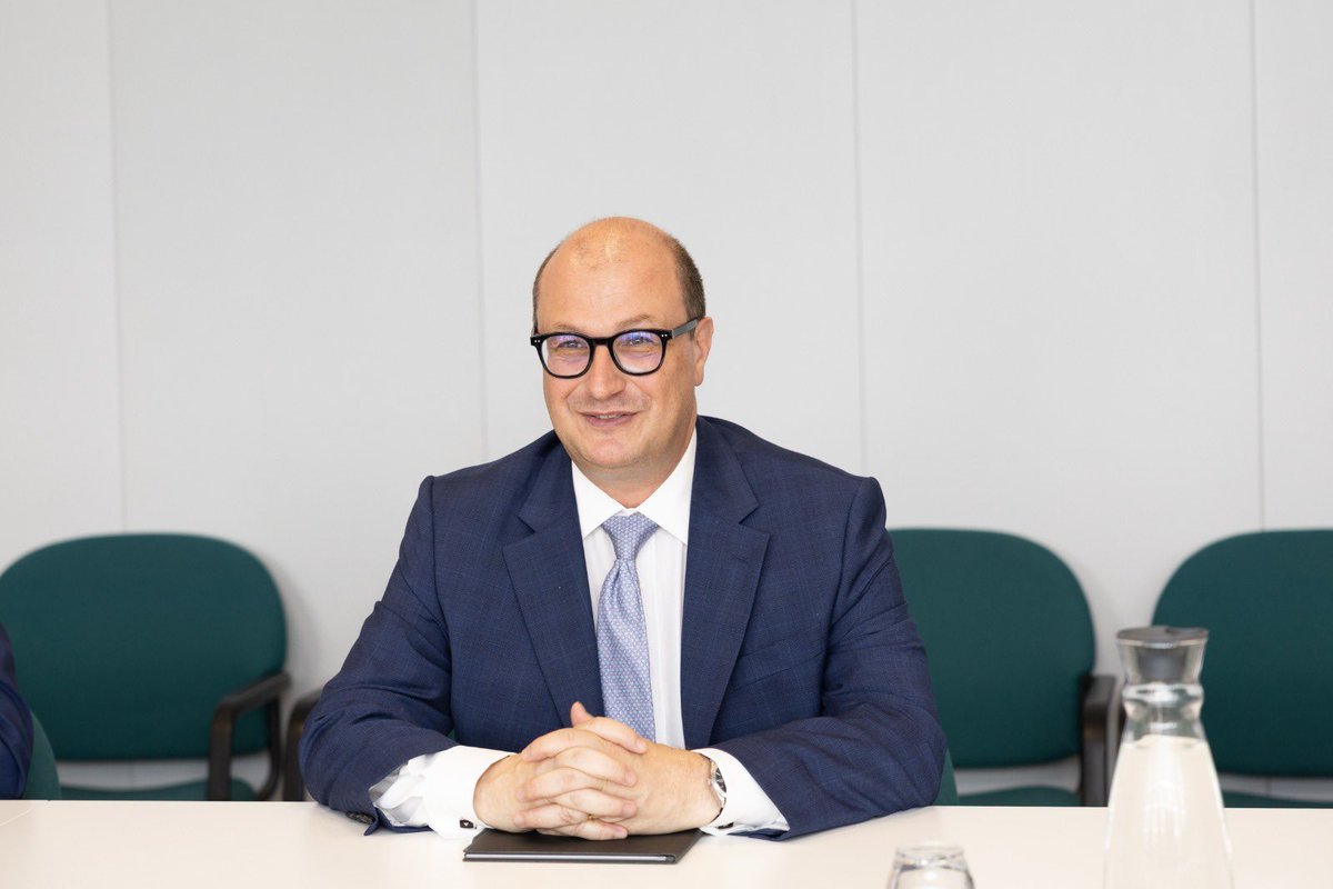 RoxanaMinzatu's tweet image. Good to meet with @stefanzrinzo , Malta’s Minister for European Funds.
We discussed the excellent impact of the ESF+ in Malta with a strong level of commitment already reaching nearly 80%.
We also exchanged views on the next Multiannual Financial Framework (MFF), which must…
