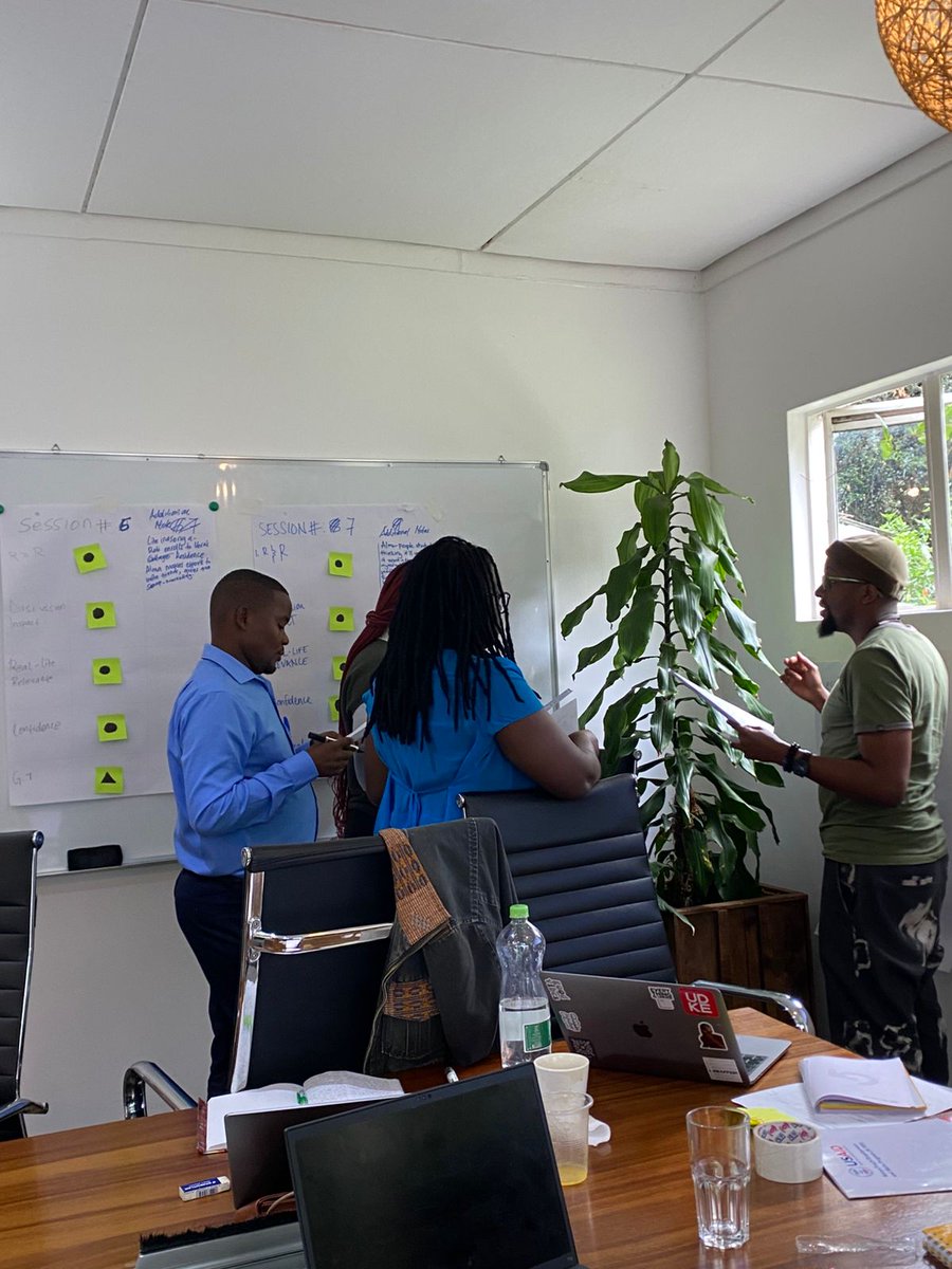 TunawezaEmpower's tweet image. Together with champions and other CBOs implementing @tukisonga254 project in Kenya 🇰🇪, last week we participated in a champions retrospective meeting organized by @girleffect Kenya in reviewing design, implementation & impact.
#Tukisonga #NiTimeYetu #VijanaTunaweza #TukiLearn