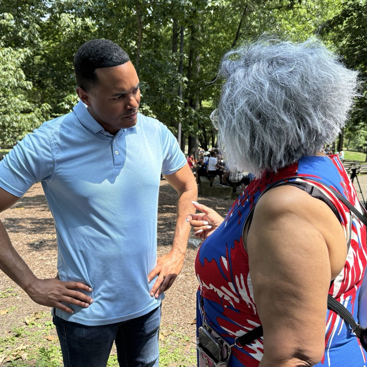 RepRitchie's tweet image. Had a great time this weekend at Speaker Heastie’s BBQ in the Northeast Bronx!