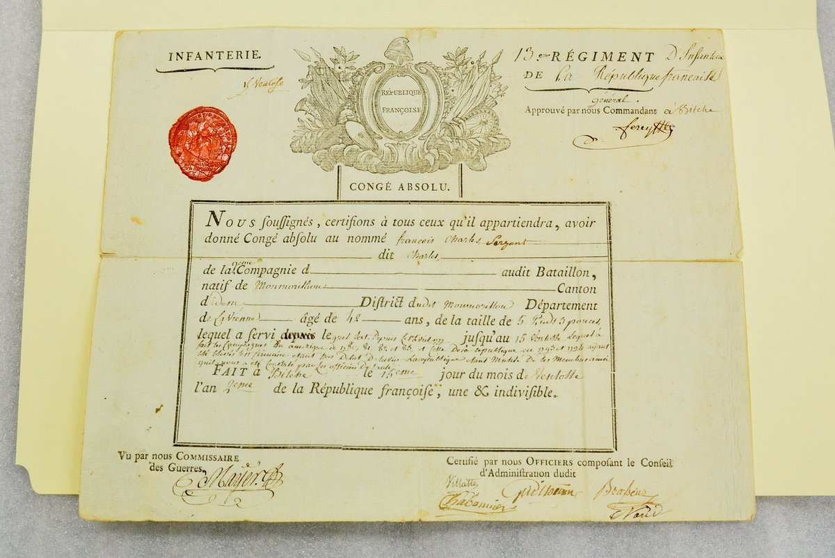 AmRevMuseum's tweet image. Happy #BastilleDay! 🇫🇷 This discharge is for Charles François, who served in both the American and French Revolutions. He joined the Régiment de Bourbonnais in April 1777 and served with them during the American Revolution. He was wounded in service in 1793 and discharged after.