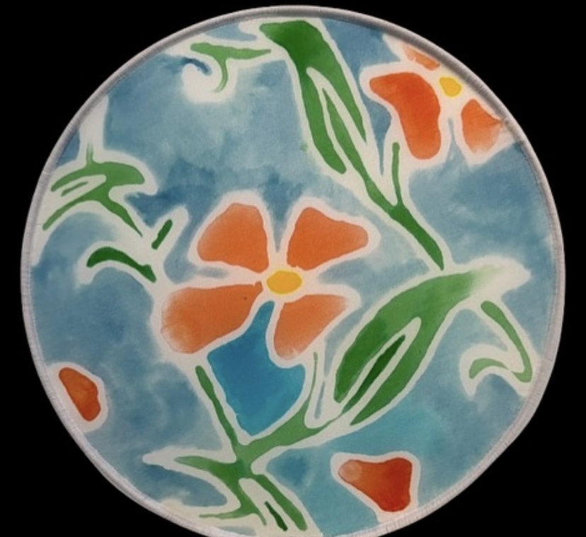 In "Hand-Painted Silk for Beginners," instructor Kim Barge will demonstrate the many techniques that go into this art form, including wet-on-wet painting, salt effects, and the use of resist barriers. Class begins on August 22nd. Register today! Classes link in bio.