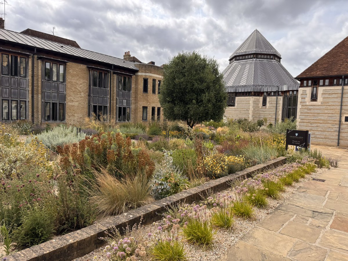 lucindahawksley's tweet image. A gorgeous venue for the 118th annual #Dickens Fellowship conference. #Canterbury