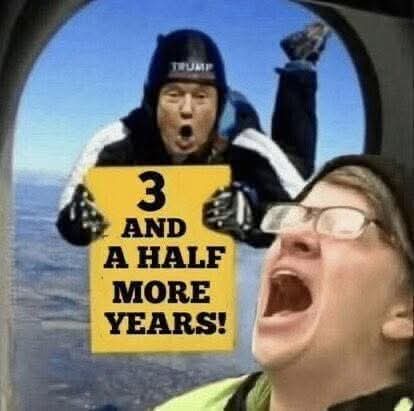 Christopher tweet media