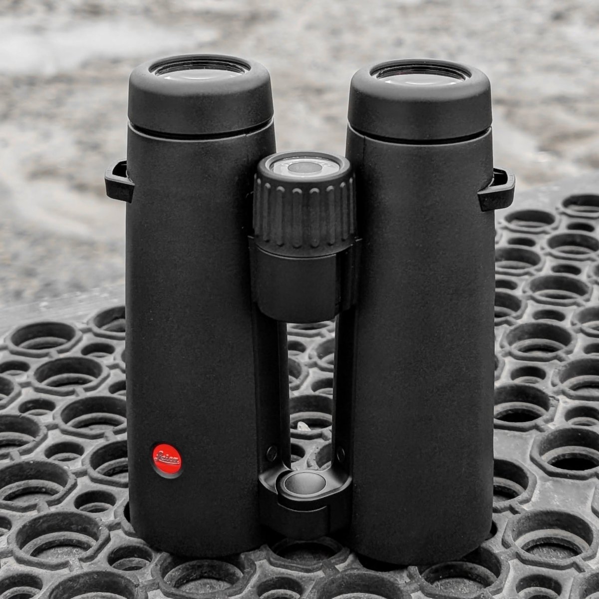 Head to our Glandford shop 7 days-a-week, to try the phenomenal @leicanature Noctivid - we're sure you'll be impressed by this epic #highend binocular!
cleyspy.co.uk/?post_type=pro…
#birdwatching #optics #birding #leica
