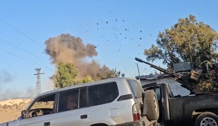 İsrail’e ait savaş uçakları, Süveyda kırsalındaki El-Mezraa köyü çevresini hedef aldı!