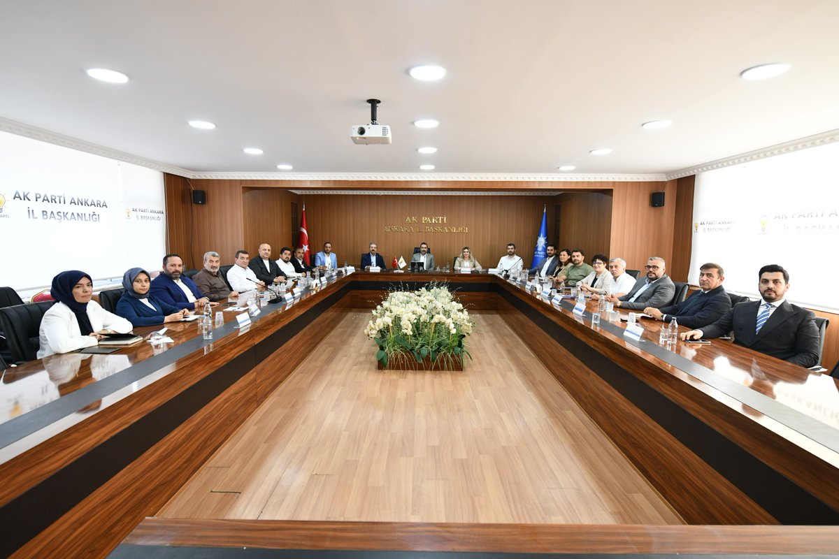 İl Başkanımız <a href="/hakanhanozcan/">Hakan Han ÖZCAN 🇹🇷</a> başkanlığında haftalık olağan İl Yürütme Kurulu Toplantımızı gerçekleştirdik.
