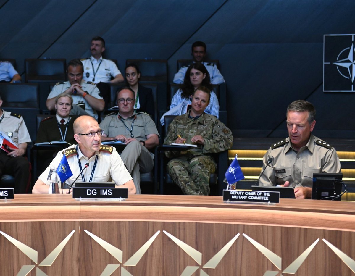NATO_PASCAD's tweet image. Today, the #NATO Military Committee welcomed Lieutenant General Remigijus Baltrėnas as the newest Director General of the NATO International Military Staff.
Read full story 👇
nato.int/cps/en/natohq/…