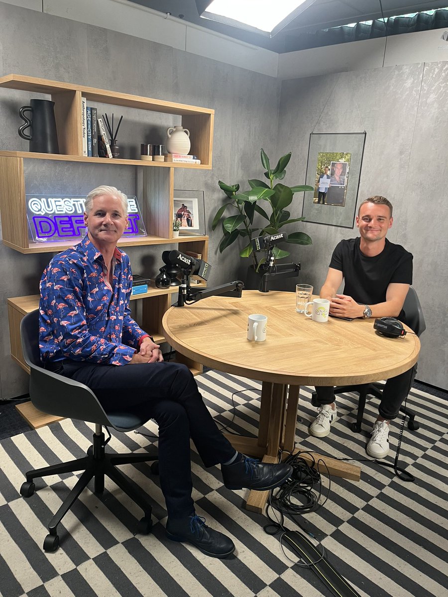 suicideresearch's tweet image. Keep posted.
I had a great conversation with @HarryCorin29 - for his new podcast Question The Default.
Harry lost his dad to suicide when he was 12.
We chat all things suicide prevention and mental health.
Drops in the autumn.