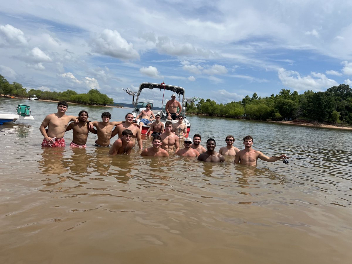cwdonnell's tweet photo. ⁦⁦Great day on the lake with the ⁦@OCU_Wrestling⁩ crew. Won a new fan in boat driver Eric Carr. https://t.co/t5HkCzlMWB