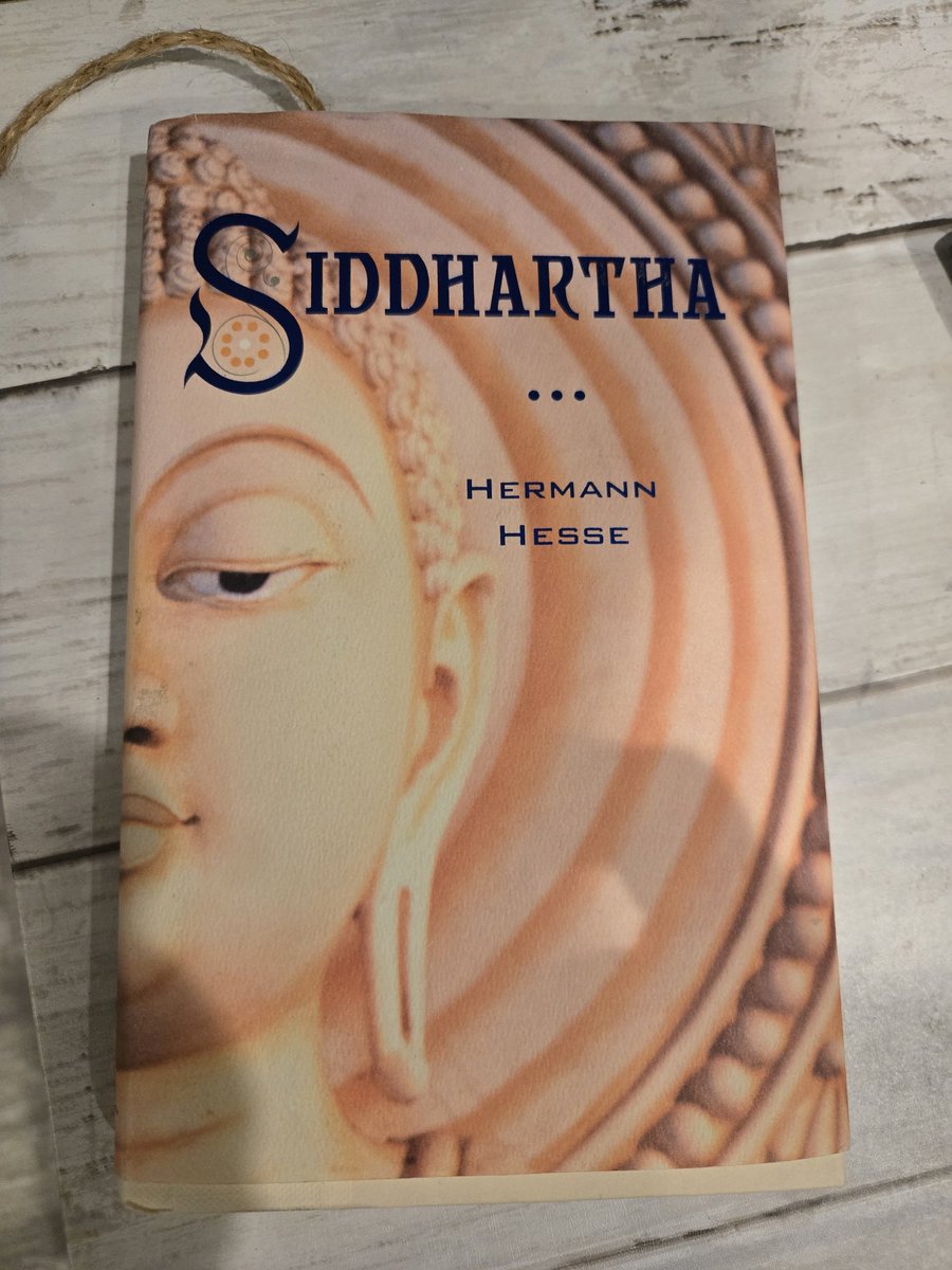 CoachAdamSmith's tweet image. Just finished the classic Siddhartha! Thanks to my brother @CoachShakaSmart for suggesting it to me! A ton of life lessons about being present, on purpose, selflessness, sacrifice, all for the common good. Great story!