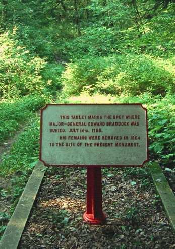 TammiMinoski's tweet image. #OTD 1755: After General Braddock's death, #GeorgeWashington had troops bury him in the road they had built. The army, then, marched over the grave to conceal it from potential desecration by the enemy. #FrenchAndIndianWar