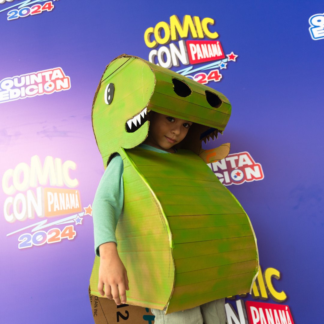¡Un domingo perfecto para revivir algunos de los cosplay más épicos de nuestros fans más pequeños!💛😎 Cada uno de ellos hizo que la pasada edición de #ComicConPanama fuera aún más especial.

¿Ya estás preparando el cosplay de este año?👀✨