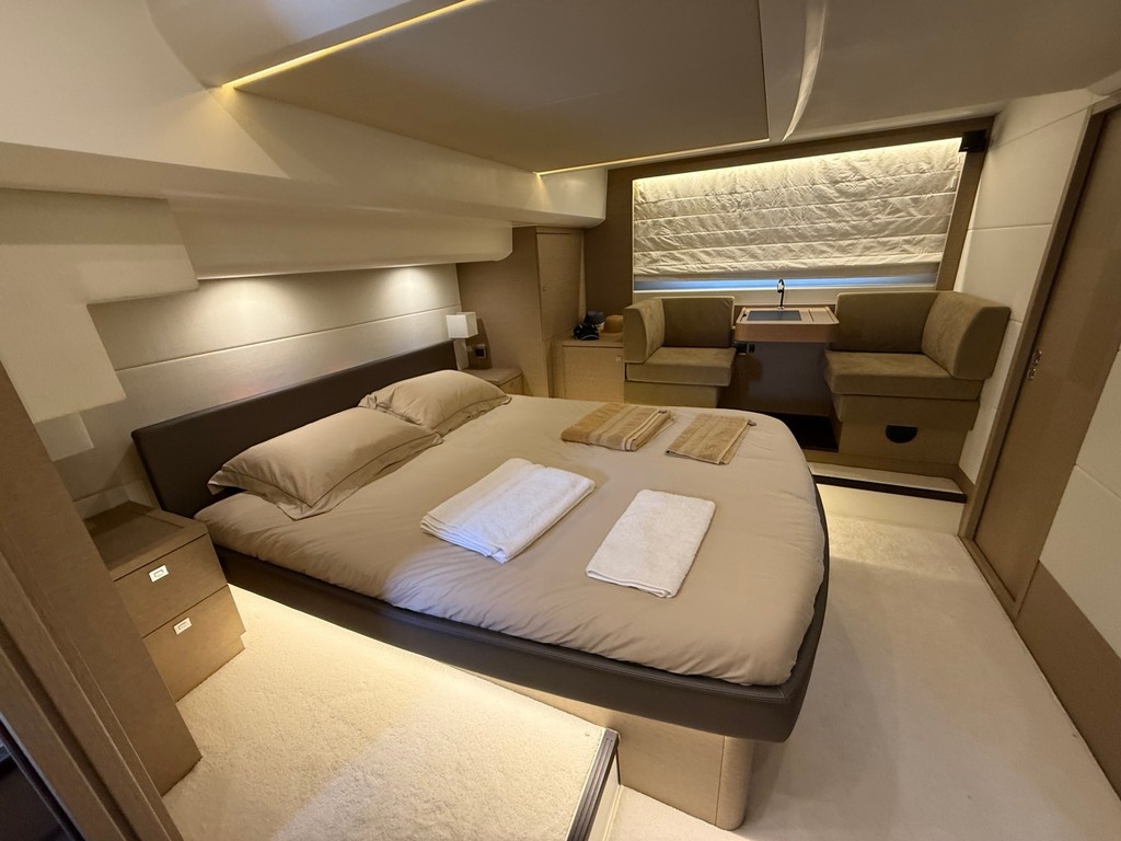 🚨 NEW LISTING – M/Y PARAPETO
Jeanneau Prestige 560 (2016) | EUR 800,000 VAT Paid
📍 Galicia, Spain

🔗 bit.ly/44K1ZPf 
📩 More info &amp; viewing: mail@venturayachts.com

#Jeanneau #Prestige560 #YachtForSale #MotorYacht