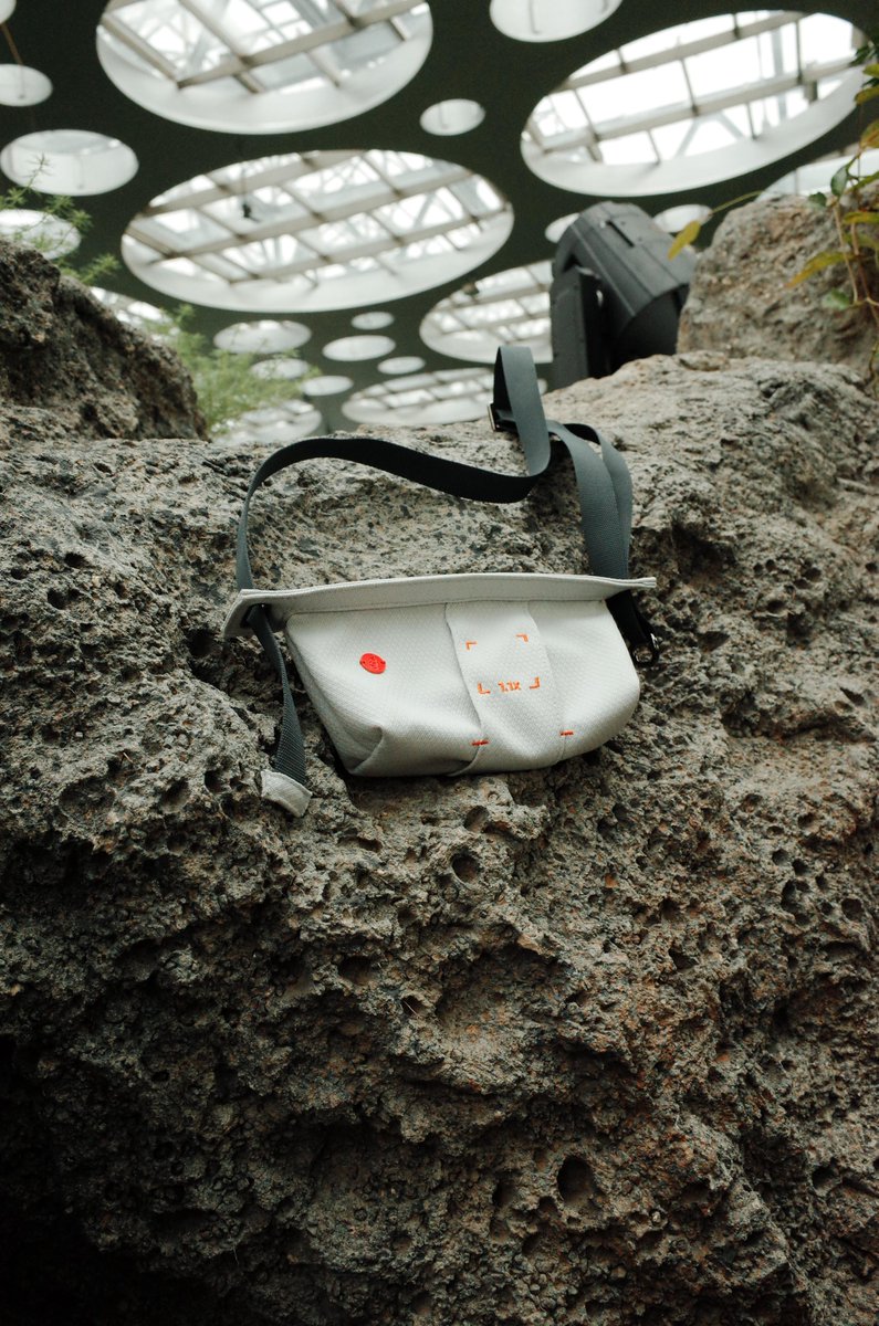 howbottleinc's tweet image. small bag, big mission 🌍
Made from 11 recycled bottles, the Ollie Crossbody is ready for any terrain—urban or wild.
♻️ Sustainable. Bold. Adventure-approved.
🎁 Use code VBD2025 for 20% off + get 211 $B3TR
👉 howbottle.co
#HowBottle #OllieBag #RecycledDesign #Eco