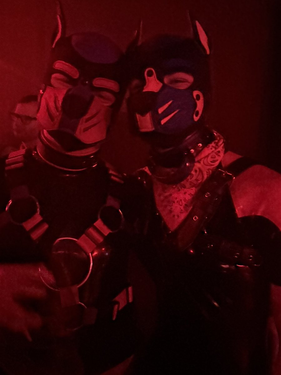 tons of fun at fetish week! hi to everyone we saw :)

#fwl