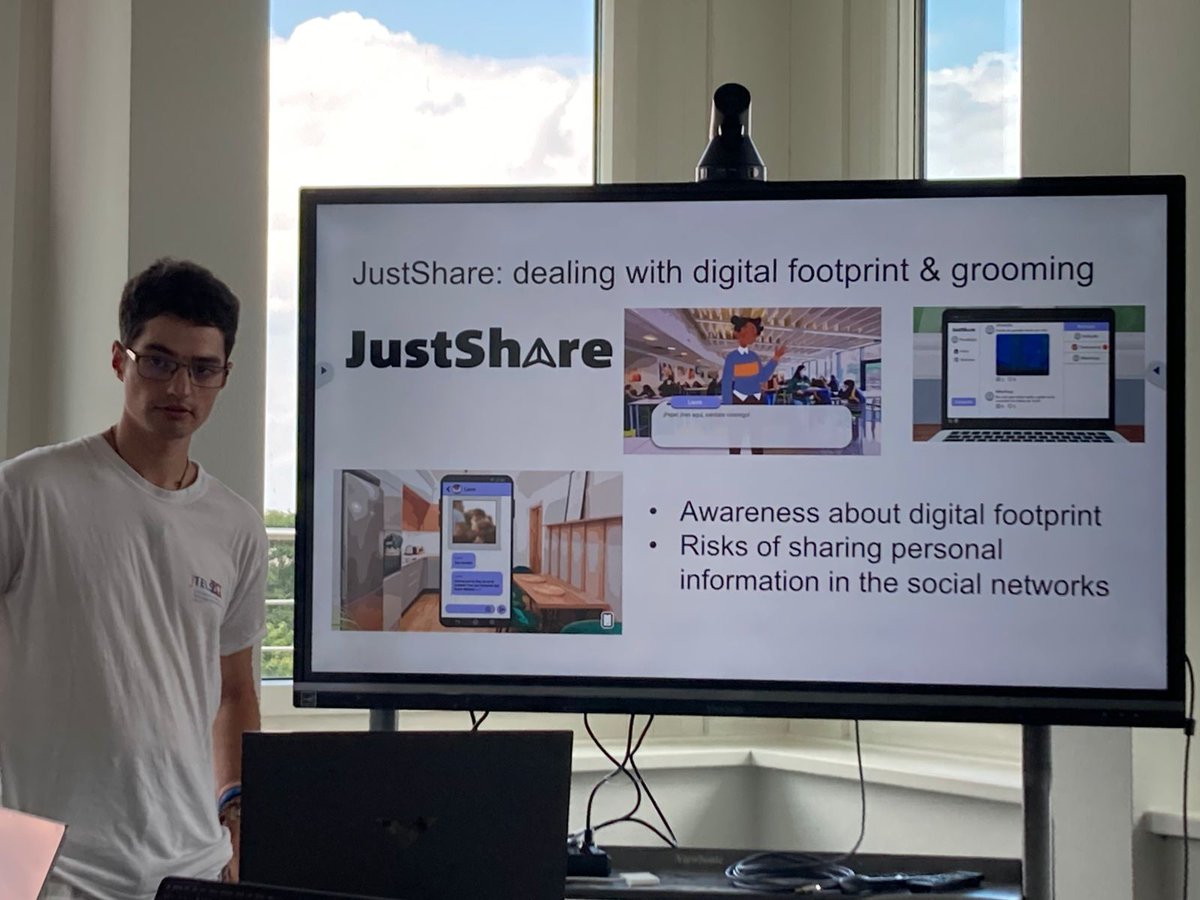 jsantilariob's tweet image. Presentando mi trabajo de investigación en #learninganalytics al equipo de investigación SCaDS.IA en Leipzig en Alemania