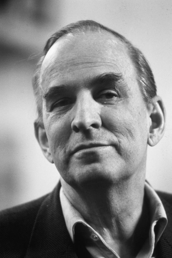 Rocco_Parondi's tweet photo. #IngmarBergman #BOTD ๐๐๐
He directed 39 feature films and 17 television films. In addition to all his films, he wrote the screenplays for 16 others, both for cinema and television. He wrote 31 works, including novels, memoirs, and plays. He has won numerous Awards at the three major European film festivals (Cannes, Venice and Berlin). He is unanimously considered one of the greatest directors in the history of cinema, a Master who left us numerous masterpieces and an enormous artistic legacy, still a point of reference for all those who wish to engage with great Auteur Cinema. Best wishes to Ingmar Bergman on the 107th anniversary of his birth.