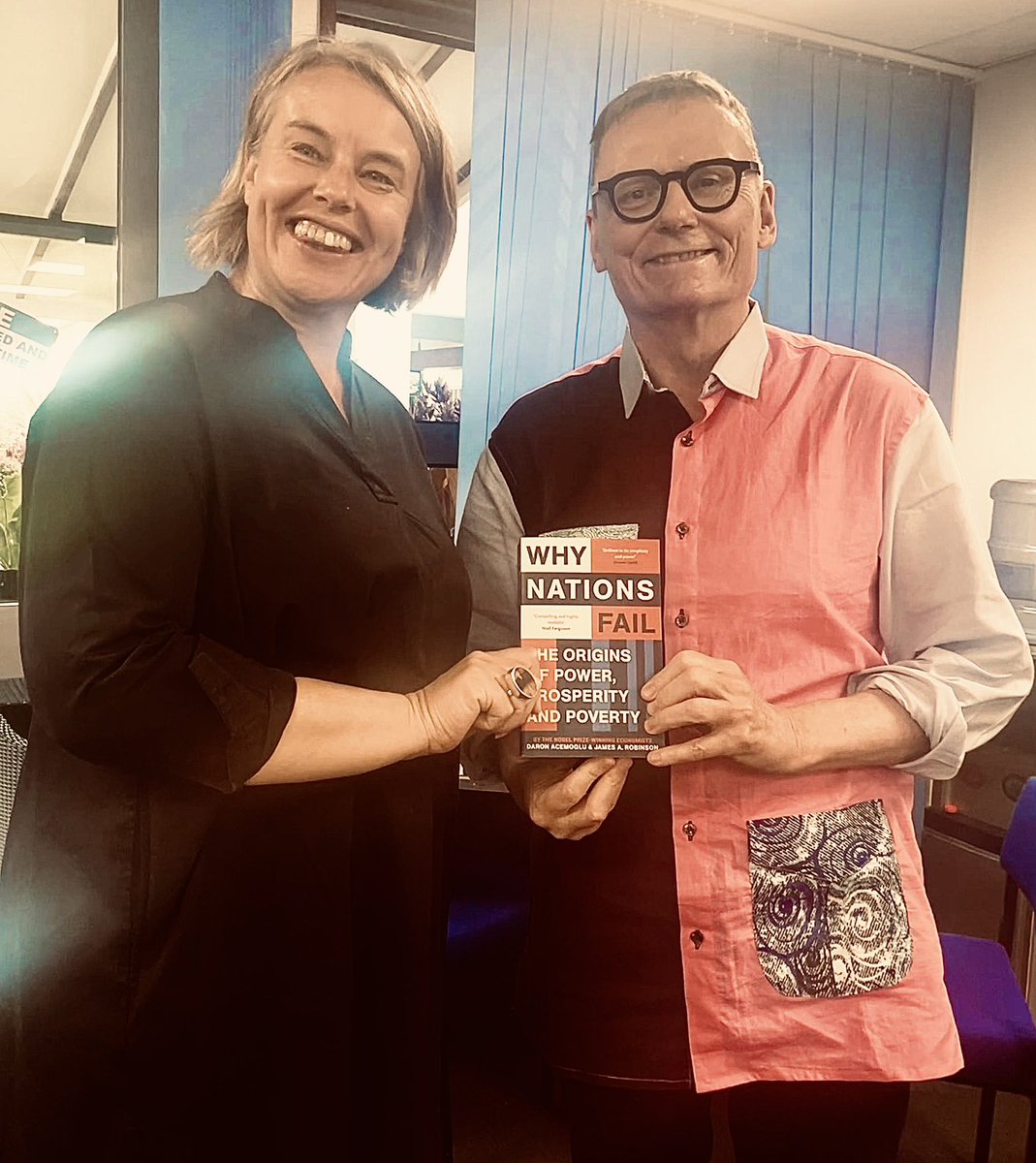 Had the honour today of hosting Professor James A. Robinson, the 2024 winner of the Nobel Prize in Economic Science (along with Daron Acemoglu and Simon Johnson.)

First time we have ever had a Nobel laureate in the building! 

His  book ‘Why Nations Fail’ is a MUST read.